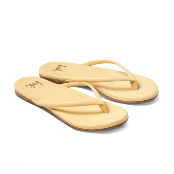 beek Shoes - Beek Sunbeam Flip Flop Leather Flat Thong Sandals in Glow Pale Yellow size 6